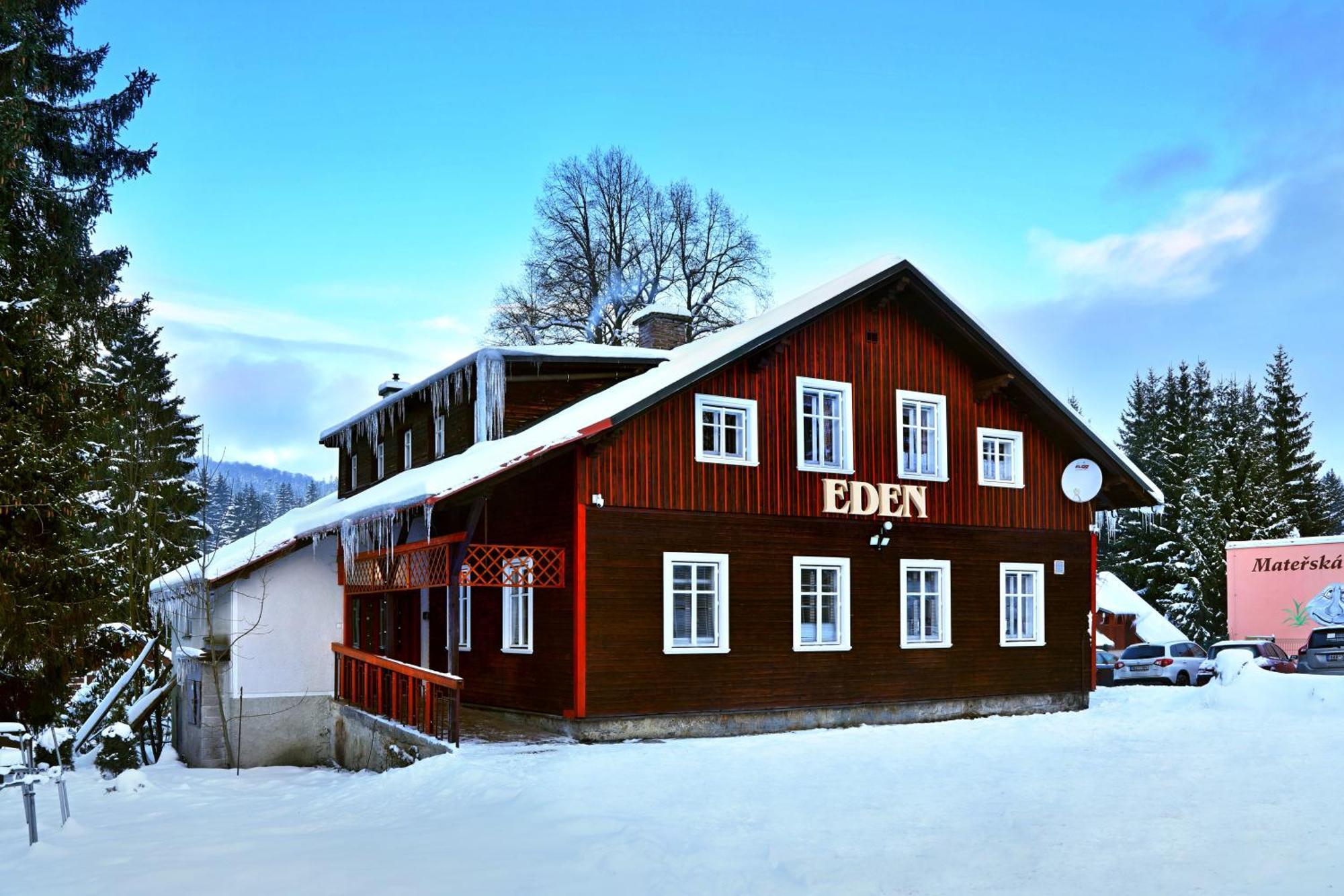 Chalupa Eden Harrachov Exterior photo